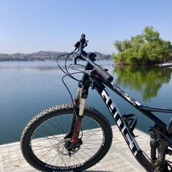 German Engineering Mountain Bike