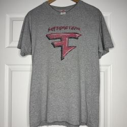 Supreme Team Shirt Size Medium 