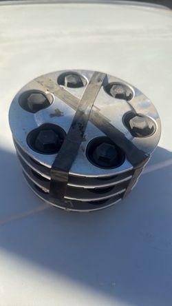 Chevy 8 lug center cap