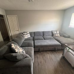 4 Pc Sleeper Sectional 