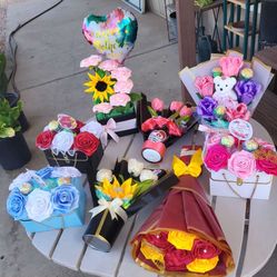 Eternal bouquet flowers 
