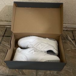 White New Balance 550s Men’s 10