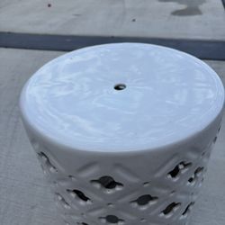 Set Of 2 Ceramic Stools/End Tables 