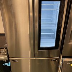 Brand New 4 Piece LG KNOCK stainless Steel Sets