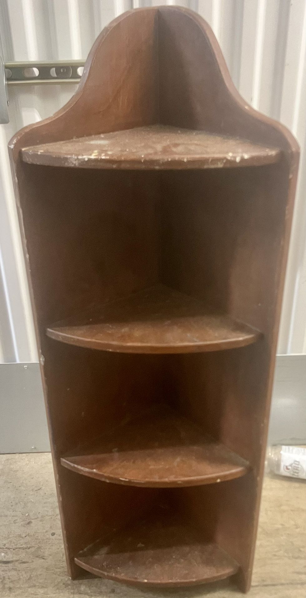 brown wooden corner shelf