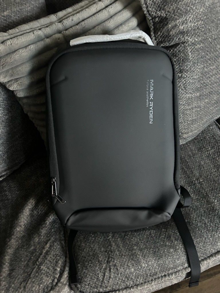 MARK RYDEN Slim Laptop Backpack for Men, High Tech Backpack with Scratch Resistant Shell and USB Charging Port, Waterproof Business Backpack Ideal for