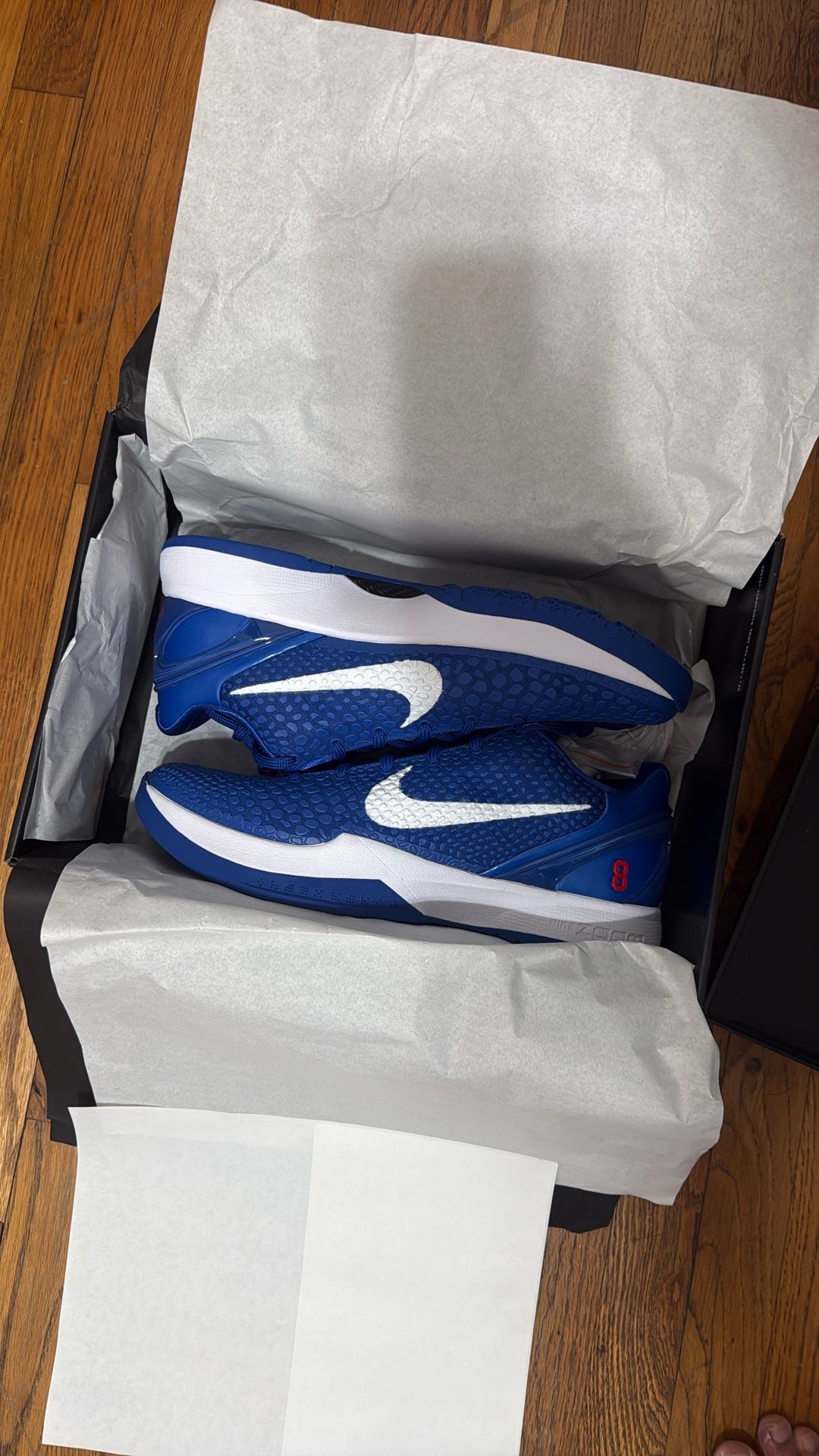 Kobe Porto 6 Dodger Size 11 Brand new