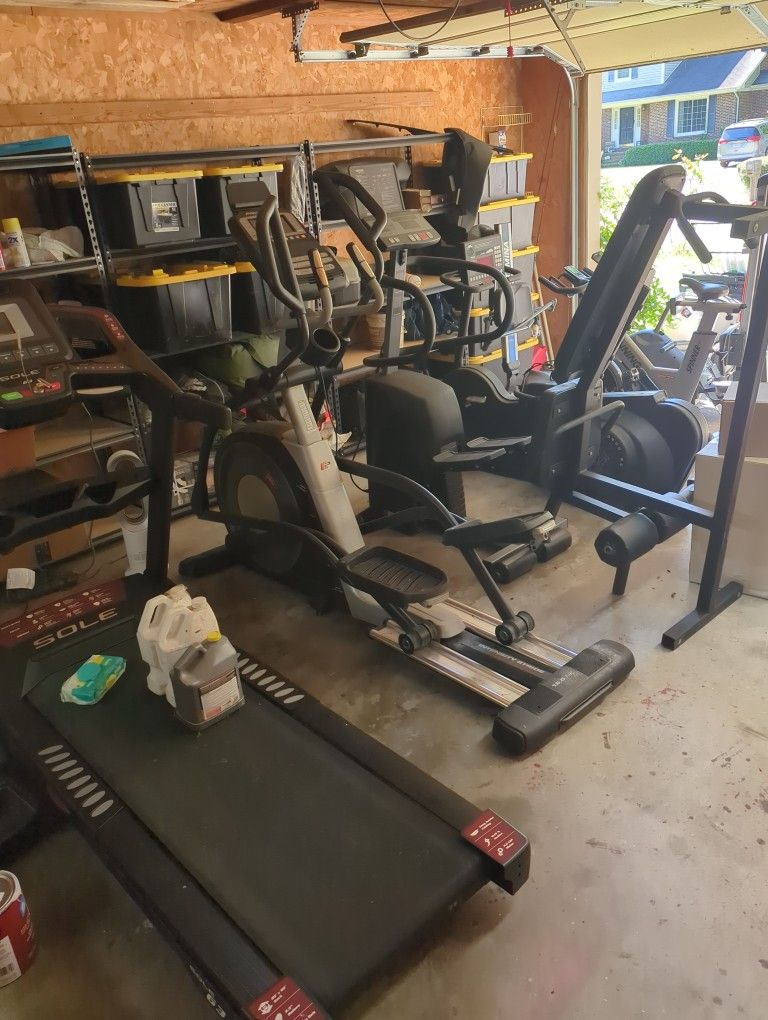Elliptical Machine 