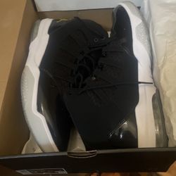Jordan Max Aura
