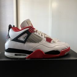 Jordan 4 “fire red”