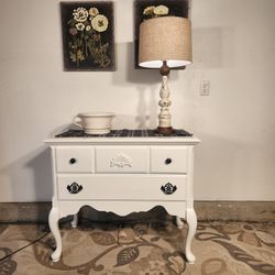 Accent Table 