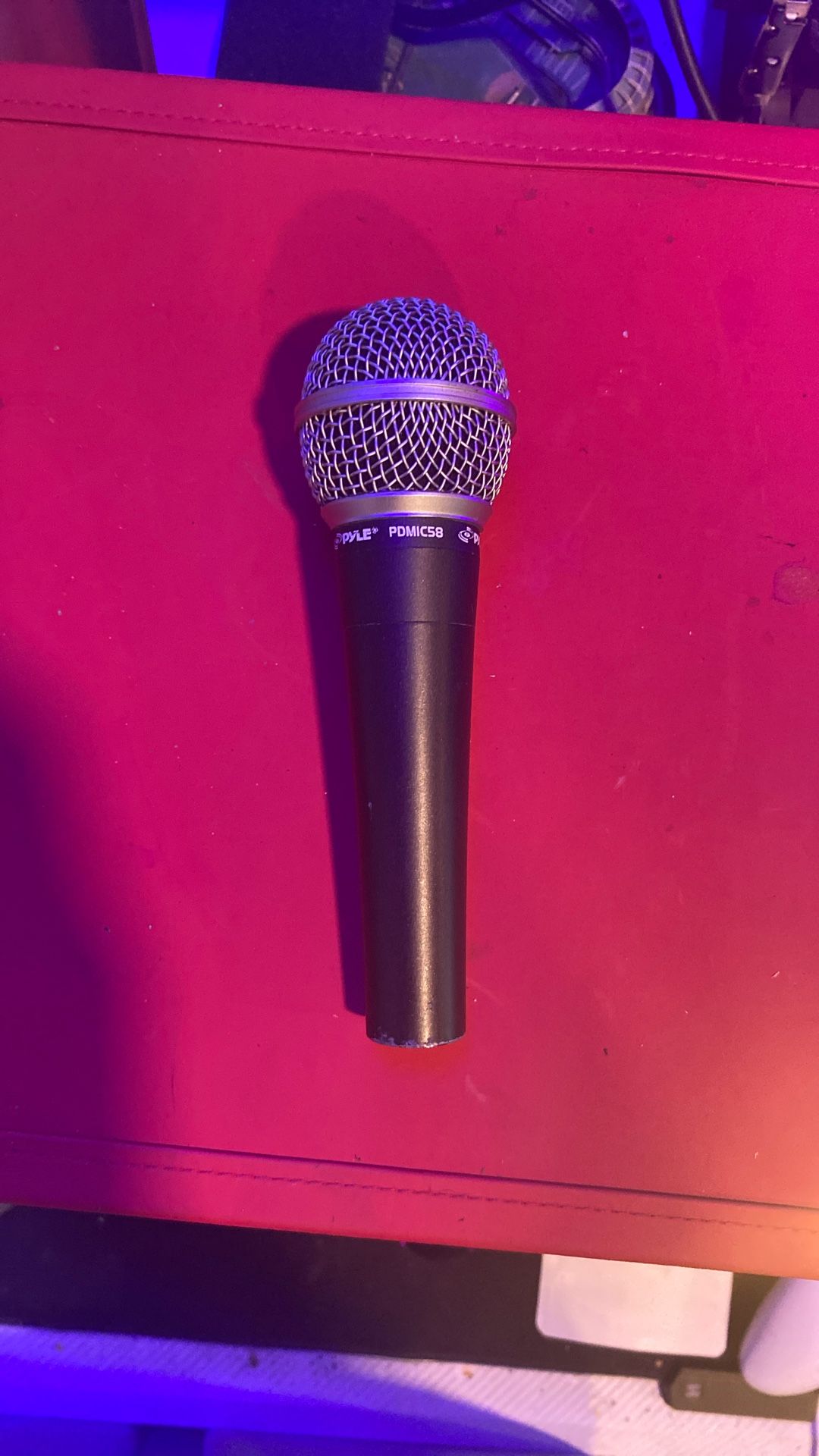 Pyle PDMIC58 Professional Dynamic Unidirectional Microphone 🎤