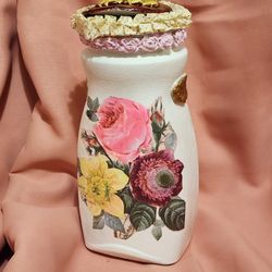 DECOUPAGE A MANO POR MÍ MISMA.