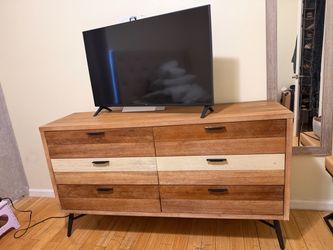 6-Drawer Wood Dresser with Metal Legs