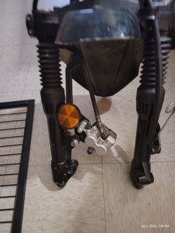 Front fork