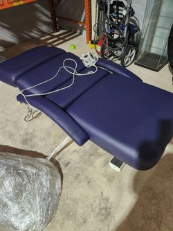 convertible medical chair