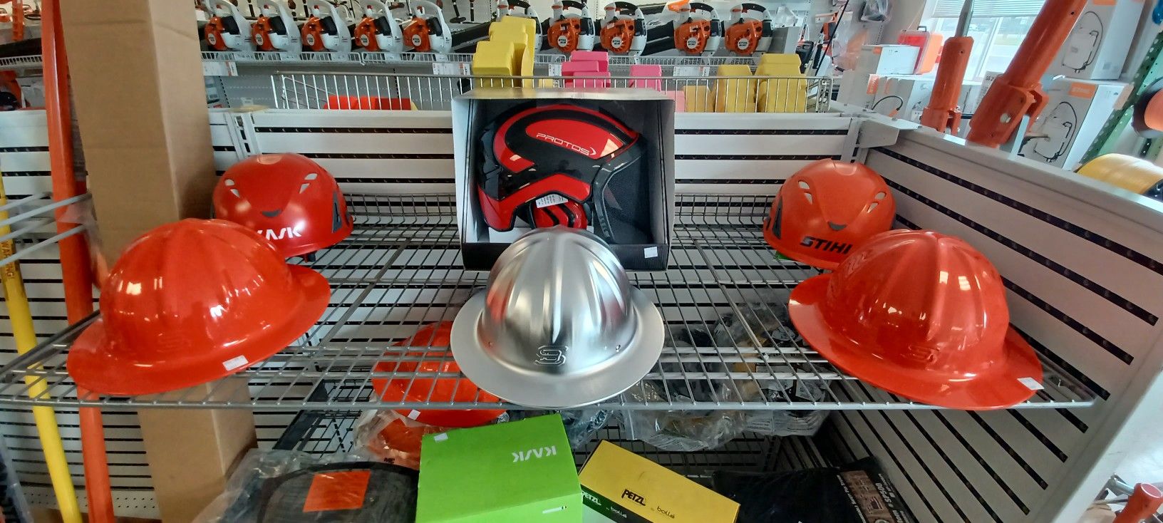 Glens Saw Shop! Tree Climbing Equipment, Saw Work And Repair!!