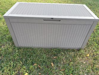 Outdoor Plastic Deck Storage Box 100 gallons