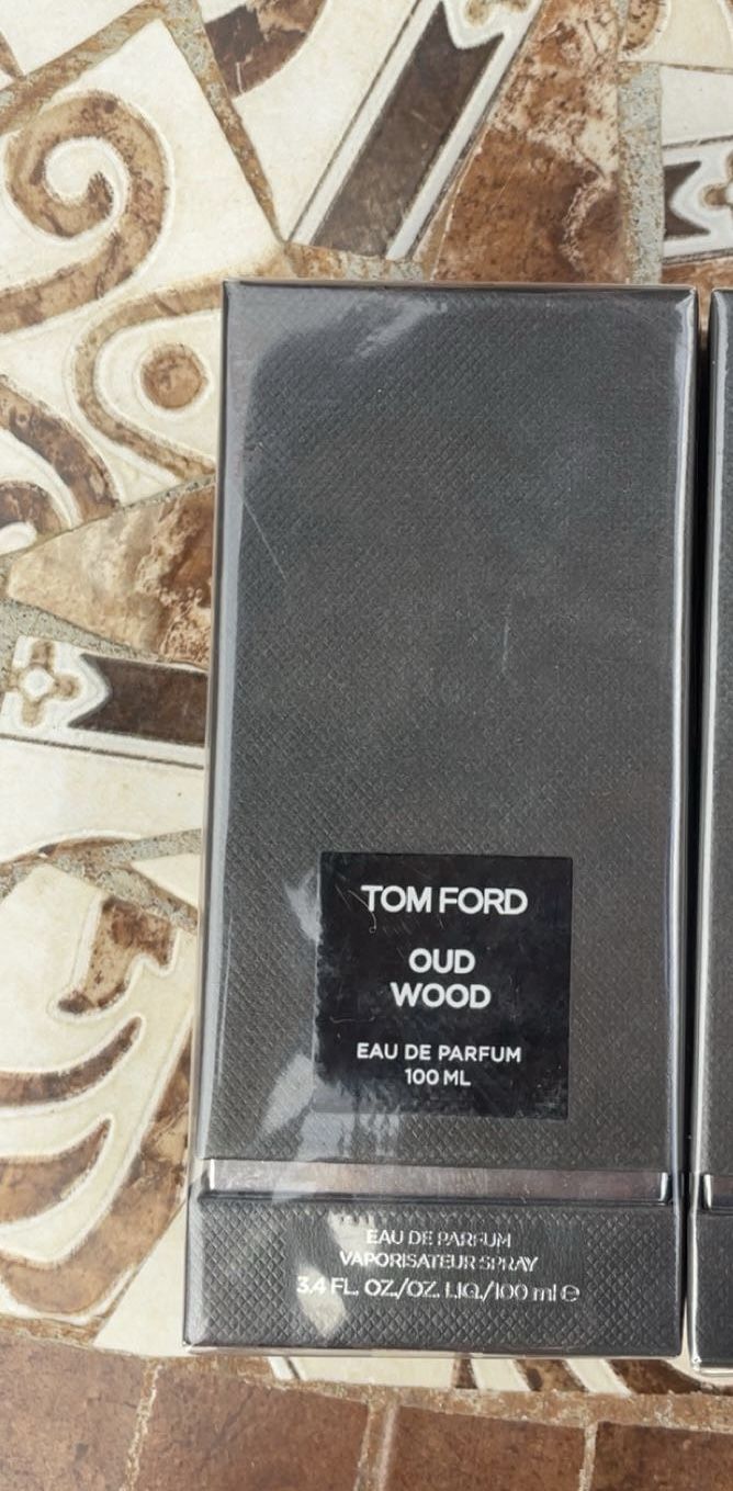 NEW SEALED TOM FORD 3.4 Oz 100 mL Oud Wood Eau De Parfum