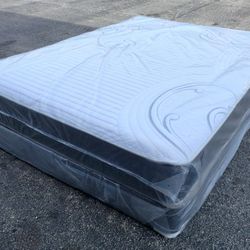 NEW QUEEN-SIZE MATTRESS & BOX SPRING - 2PC
