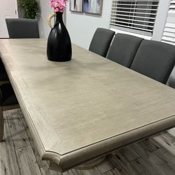 Dining Table With 8  Chair 