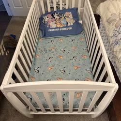 Like New Convertible Baby Crib - Toddler Bed 