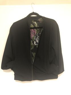 Medium Reversible Women’s Lulu Lemon Bomber Jacket