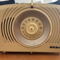 vintage rca victor radio