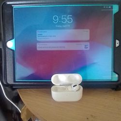 iPad With Airpod Only 1 Headset $150