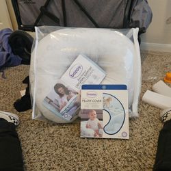 Boppy Pillow With Ocean Creatures Cover