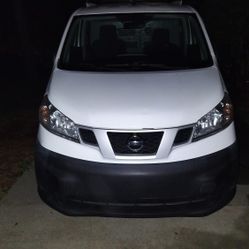 2013 Nissan Nv200