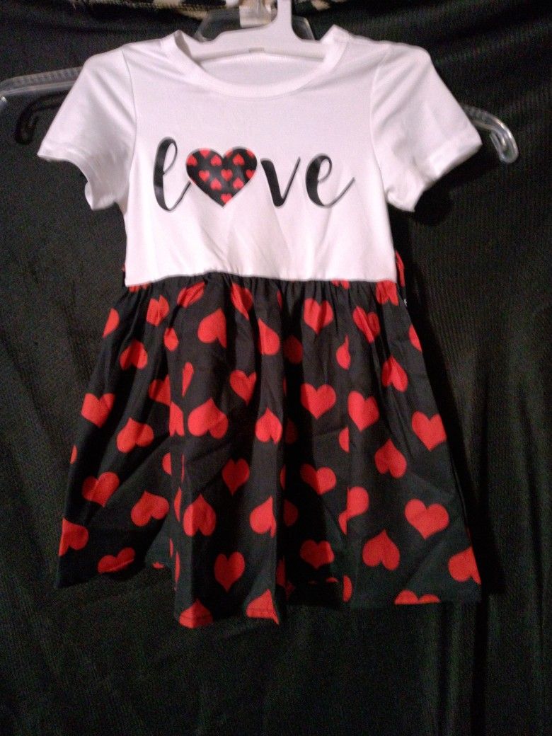 Sheins Kids Sunshine Toddler Girls Hearts & Letter Graphic, Without The Belt.
