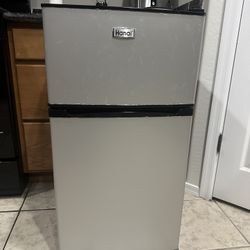Mini Fridge and Freezer 