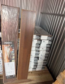 Pergo Burnt Anndel Oak 10 mm T x 7.4 in. W Water Resistant Laminate Wood Flooring 19.63 sq. ft./Case