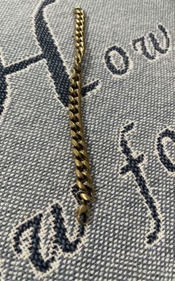 Used Gold Cuban Link*Imported*  