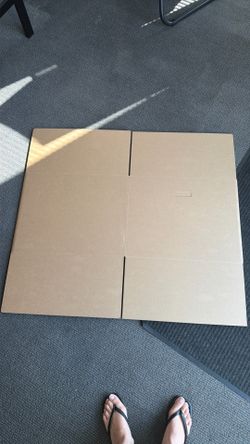 Large box 21X21X15
