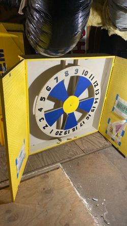 Fundraiser wheel prize wheel