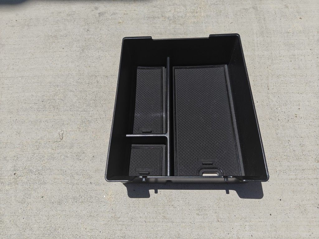 Rivian R1t Center Console Tray