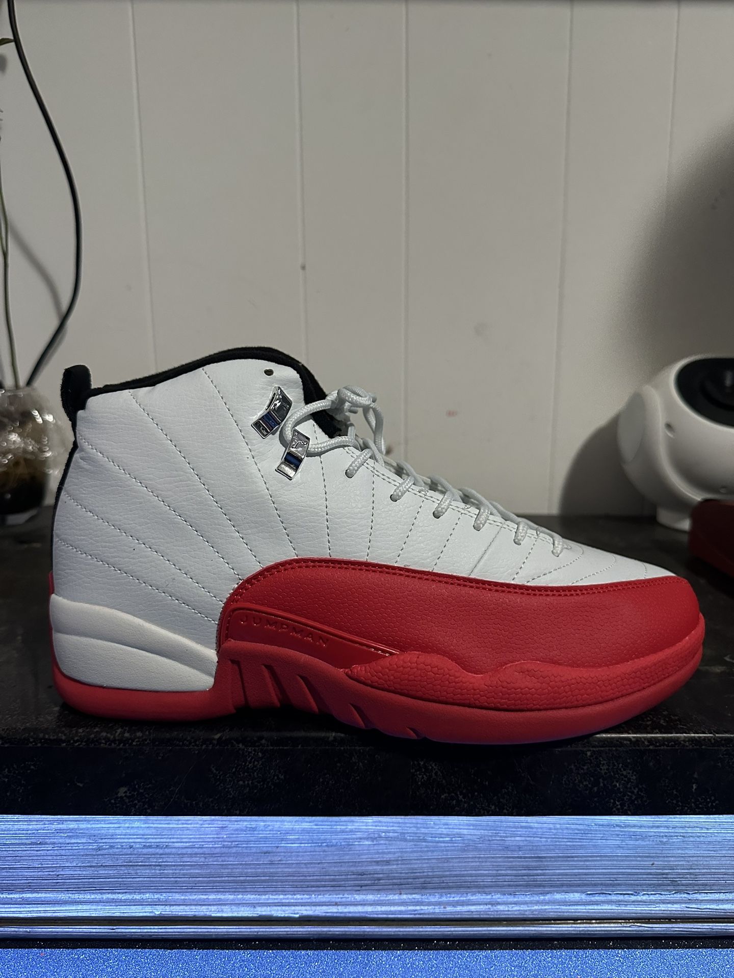 Jordan Retro 12 Cherry