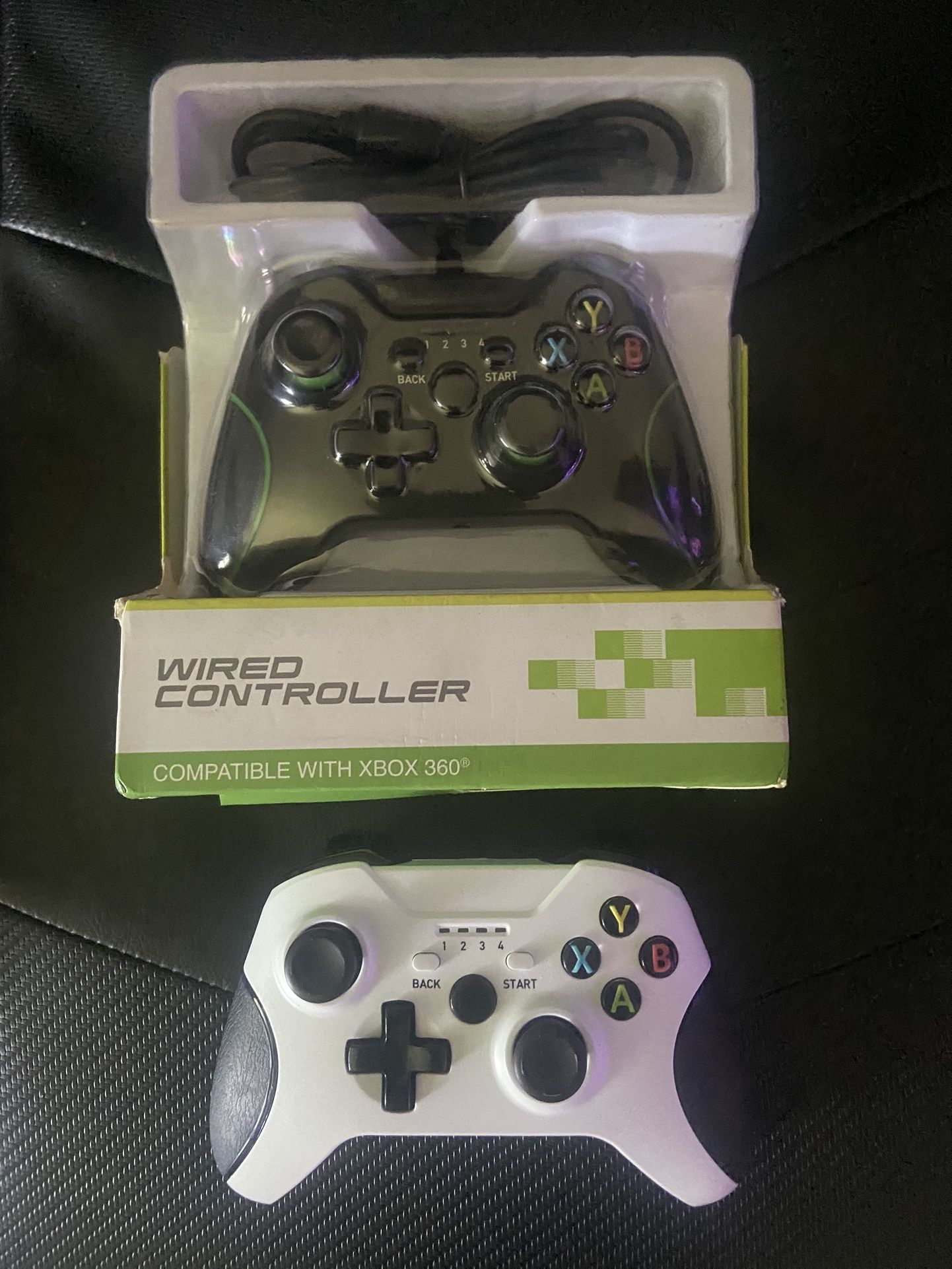 Wired Xbox Controllers ( 2 ) ( Work Perfectly )