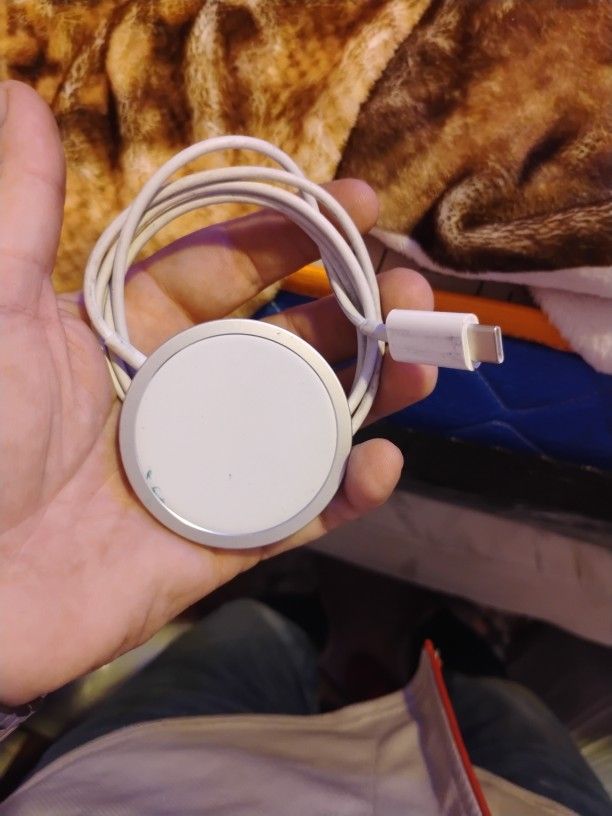 MagSafe Wireless Apple Charger