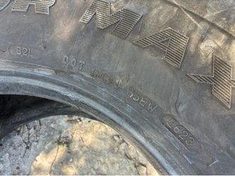 Tire 445/65/22.5