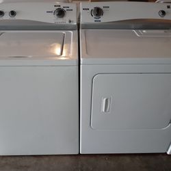 Washer & Dryer Kenmore Set