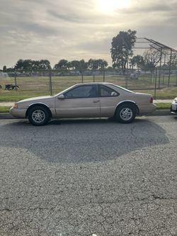 1996 Ford Thunderbird