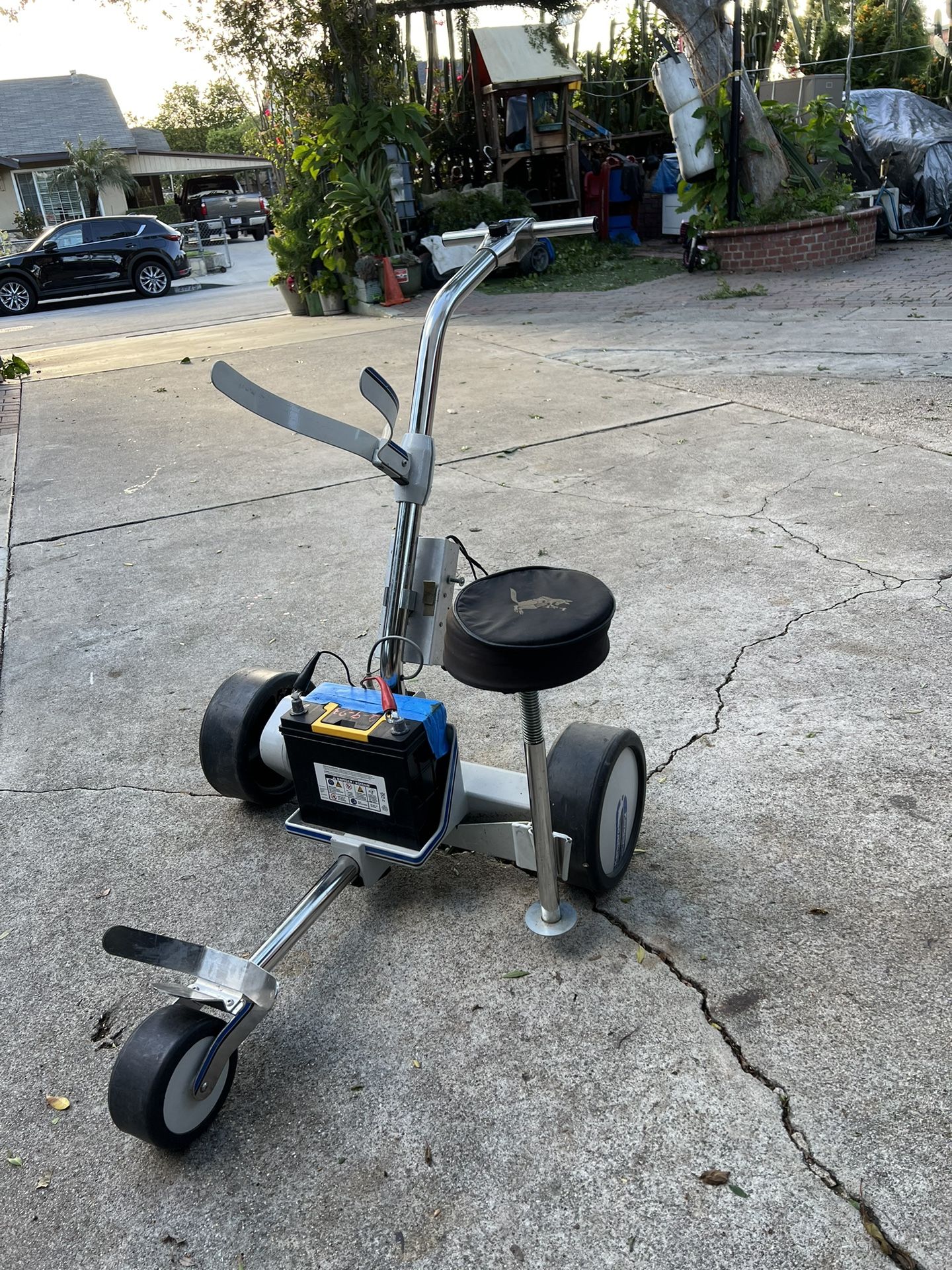 Kangaroo Hillcrest Golf Cart Caddy for Sale in Hawaiian Gardens, CA
