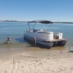 2017 Sweetwather Pontoon