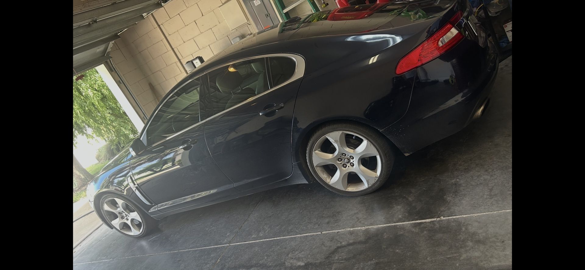 2009 Jaguar XF