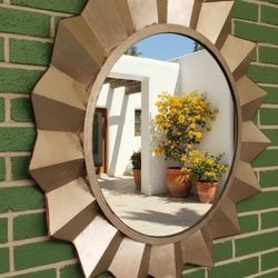 31" Sunburst Mirror 