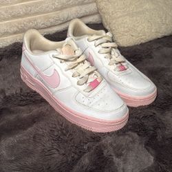 Nike Air Force- Pink 