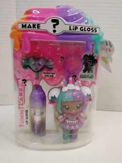 Yummiland Make Lip Gloss Doll Set